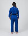 The ONE Womens Jiu Jitsu Gi - Bleu/Lavande - Ceinture blanche GRATUITE