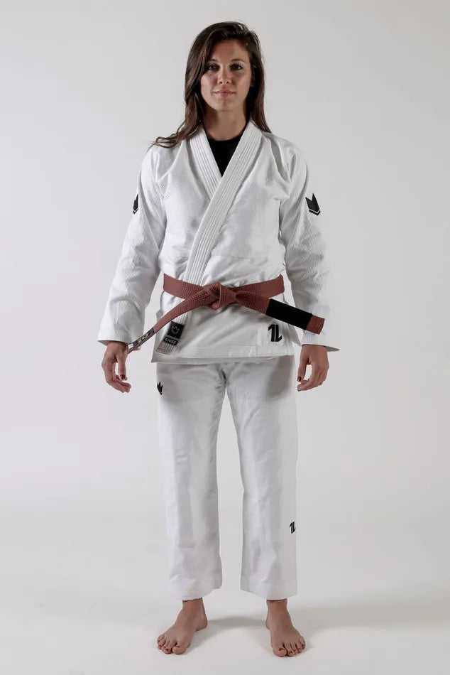 The ONE Womens Jiu Jitsu Gi - Blanc - Ceinture blanche GRATUITE