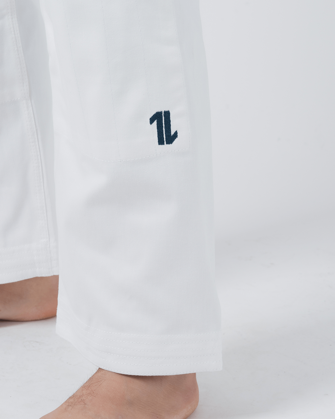 Édition limitée - Gi Jiu Jitsu The ONE - Édition bleu fumée - Blanc